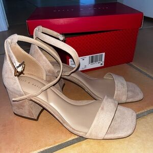 SOLD Kelly & Katie Marybell Beige Nude Block Heel Sandals